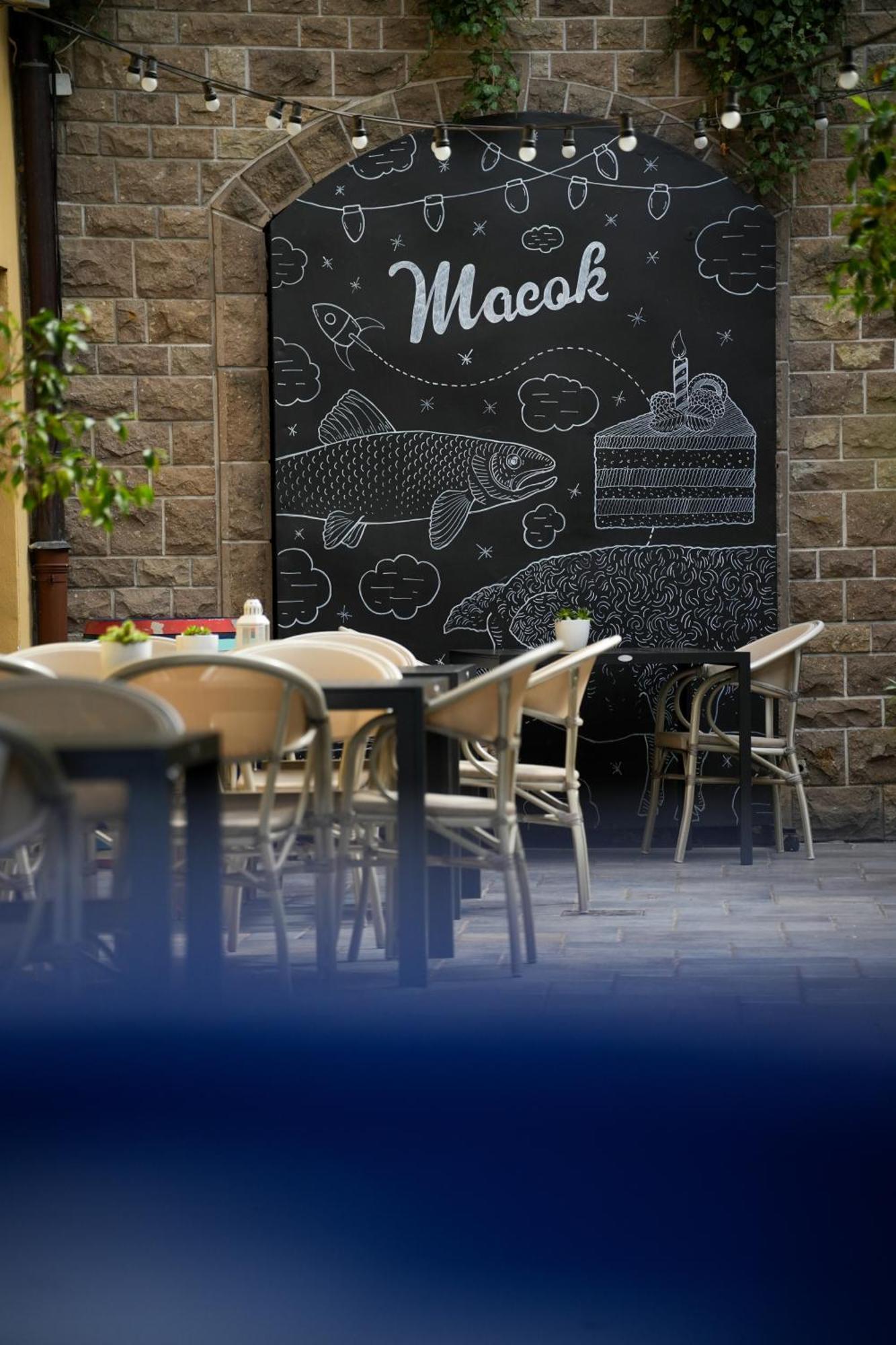 Imola Udvarhaz Dessert Hotel Έγκερ Εξωτερικό φωτογραφία